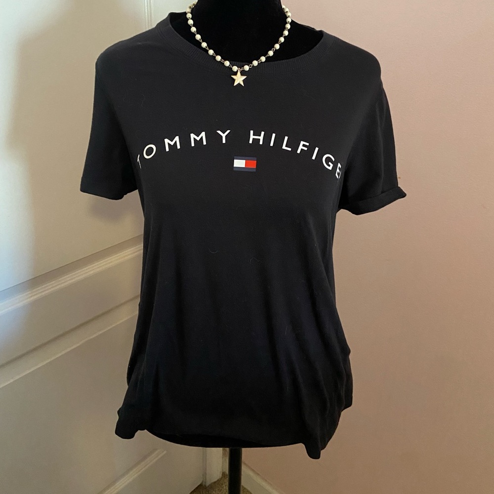 Black Tommy Hilfiger sports T-shirt